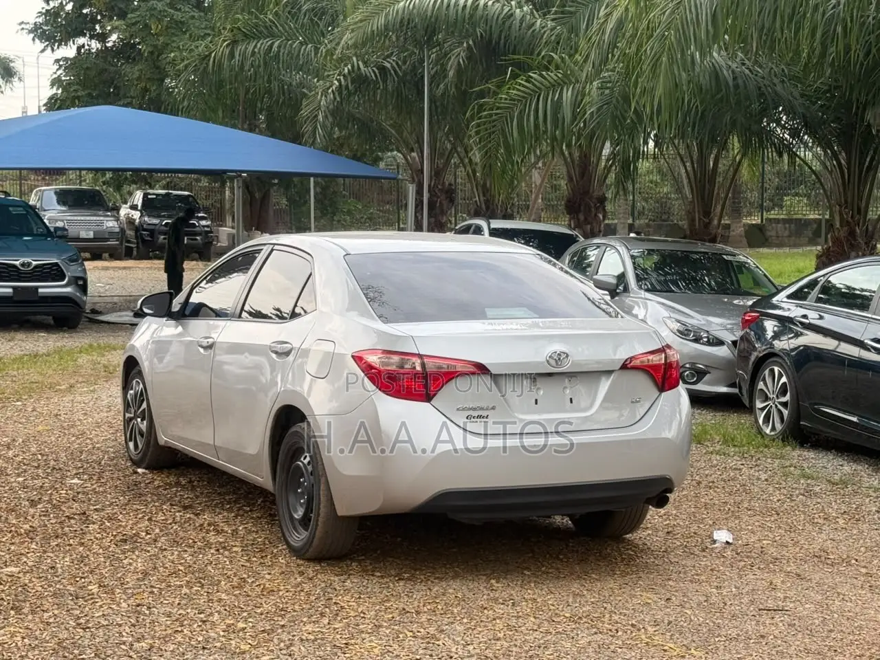 Toyota Camry 2017 Silver