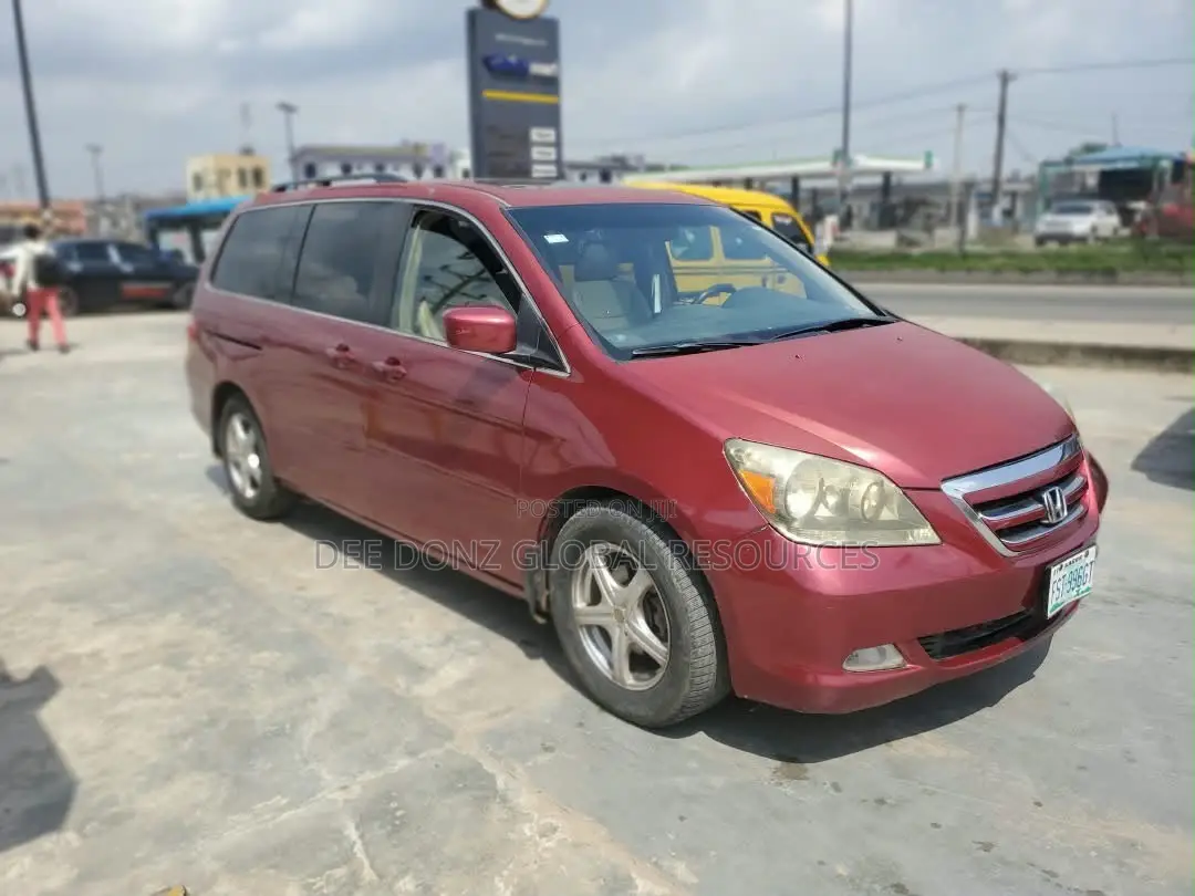 Honda Odyssey 2006 Red