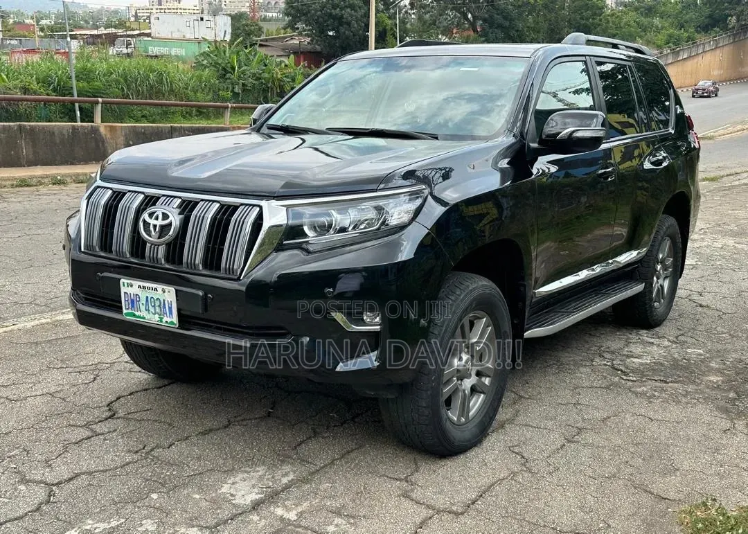 Toyota Land Cruiser Prado 2019 Black