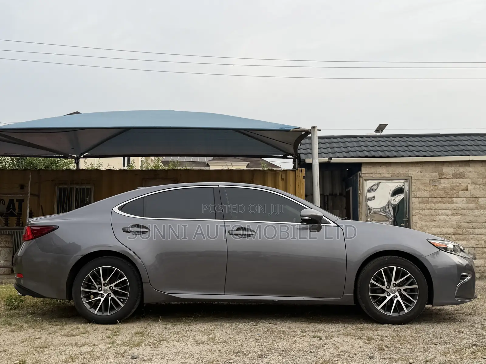 Lexus ES 2016 Gray