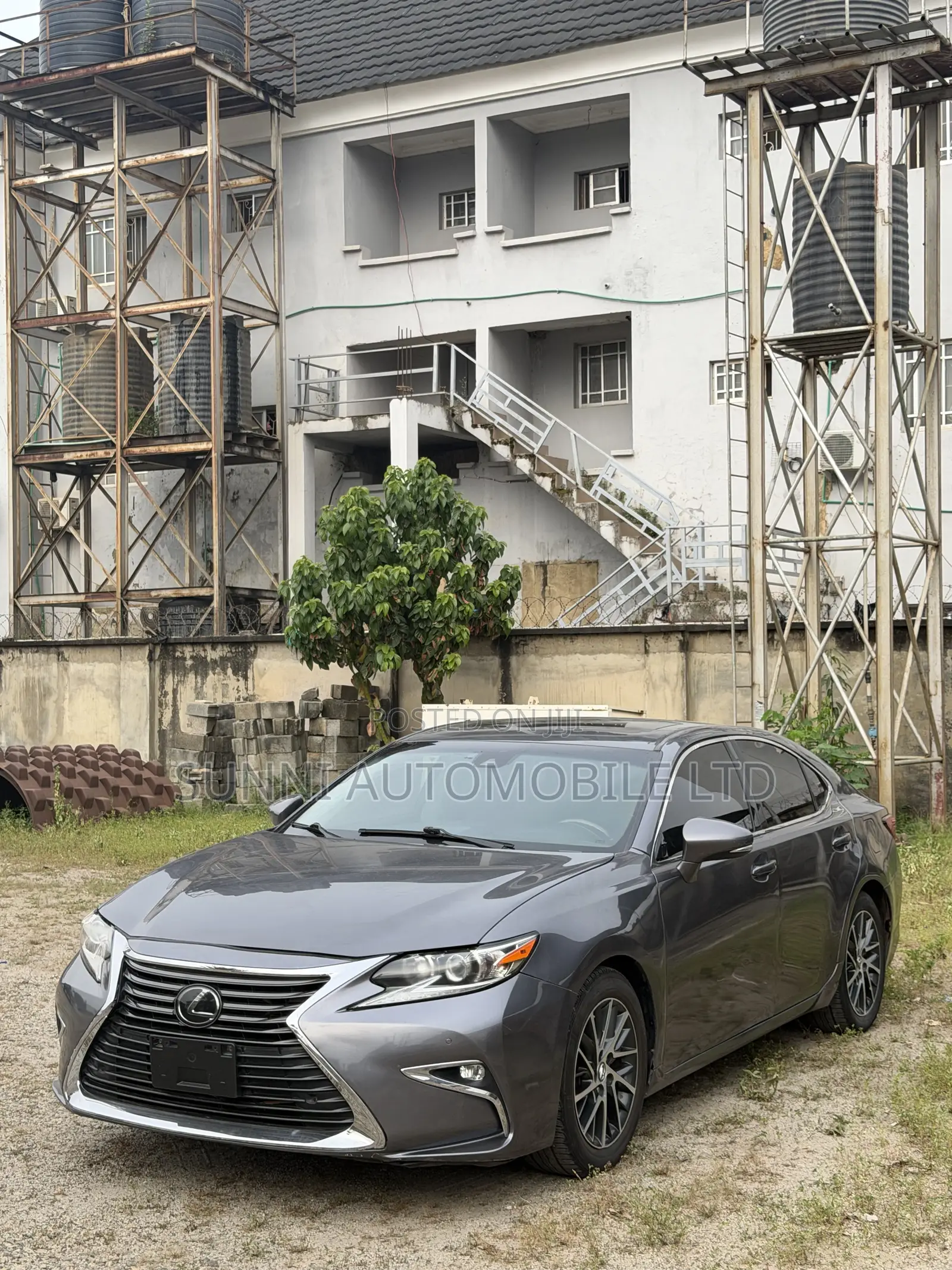 Lexus ES 2016 Gray
