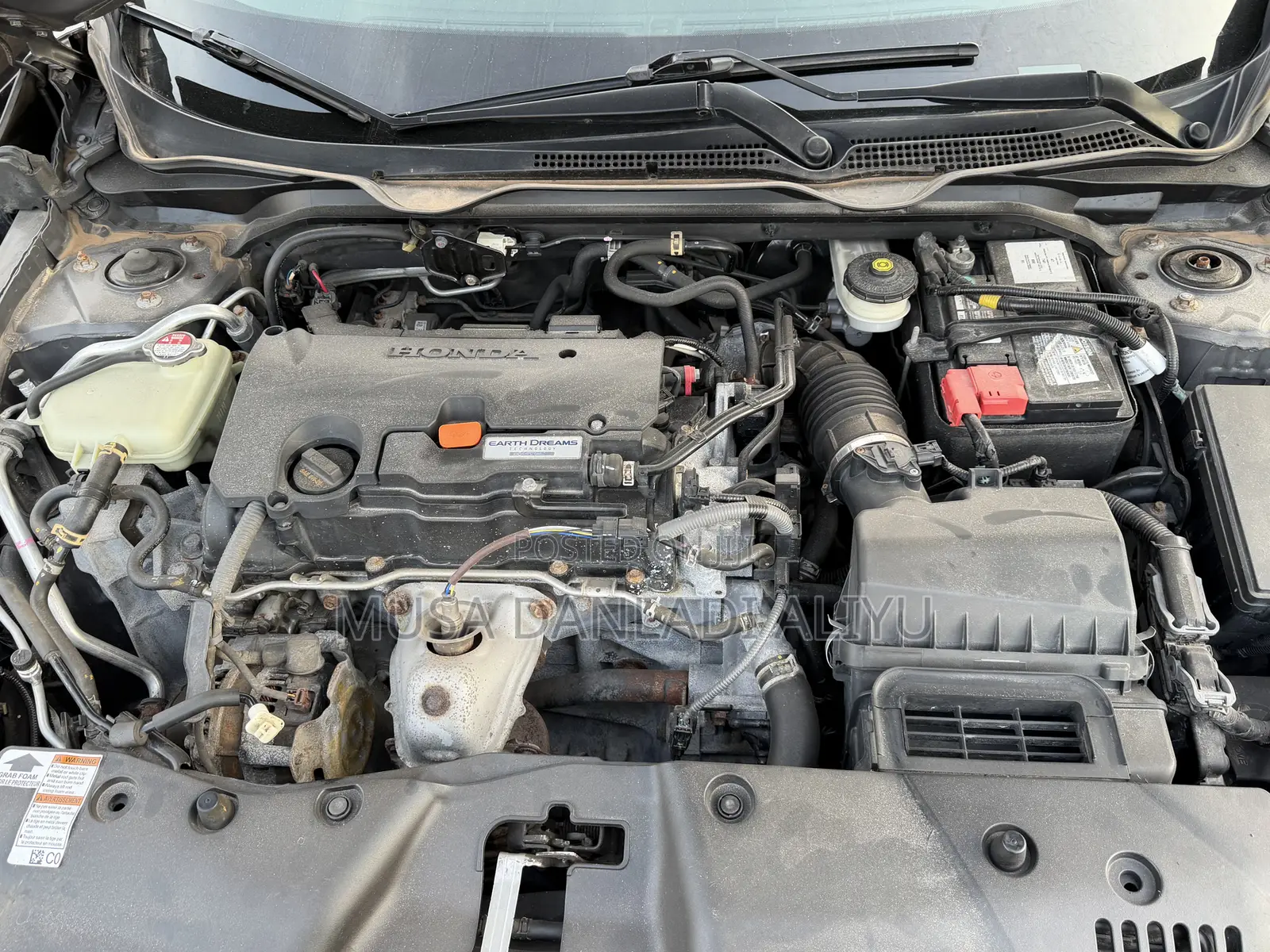 Honda Civic LX 4dr Sedan (2.0L 4cyl) 2016 Gray