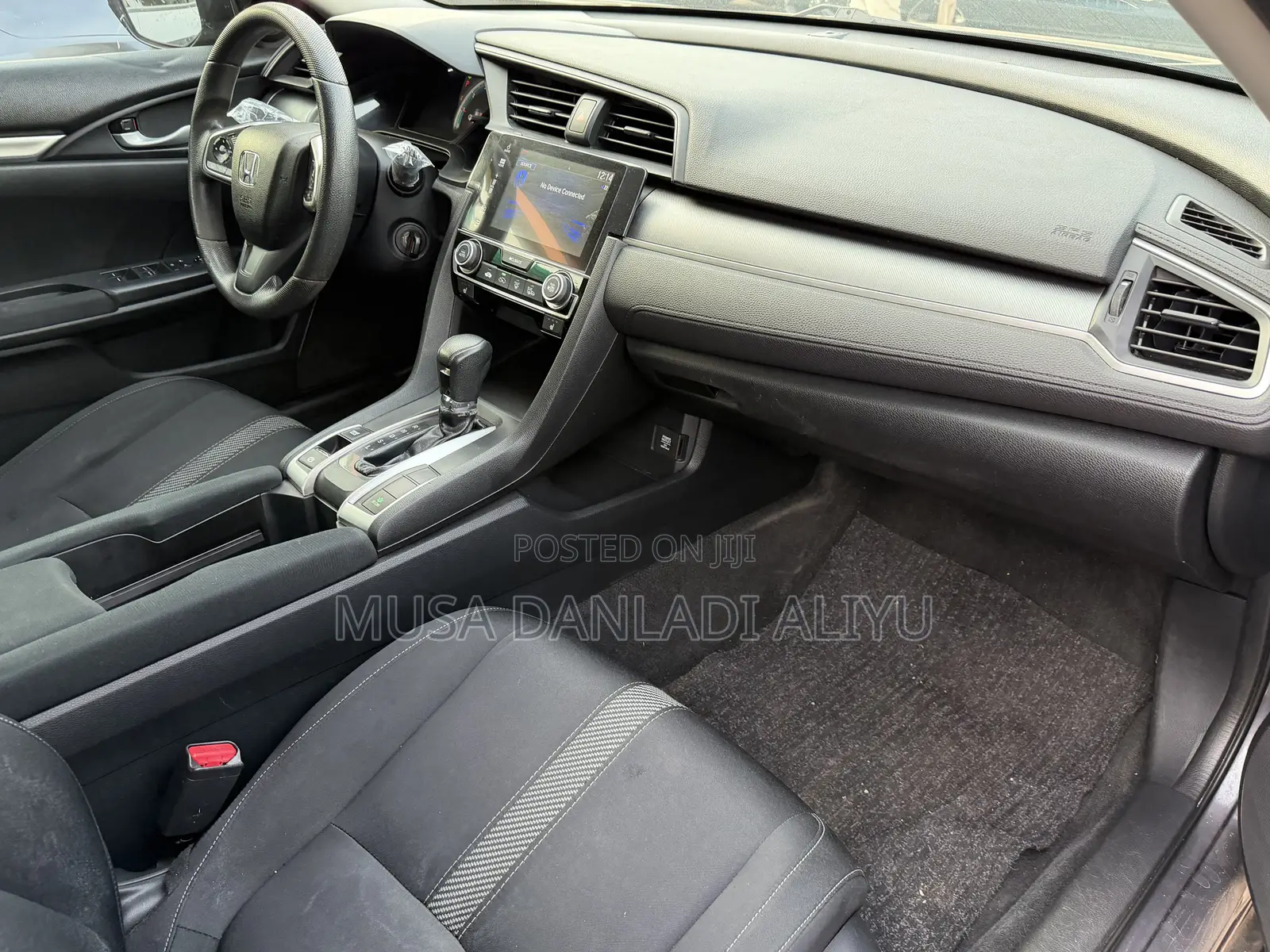 Honda Civic LX 4dr Sedan (2.0L 4cyl) 2016 Gray