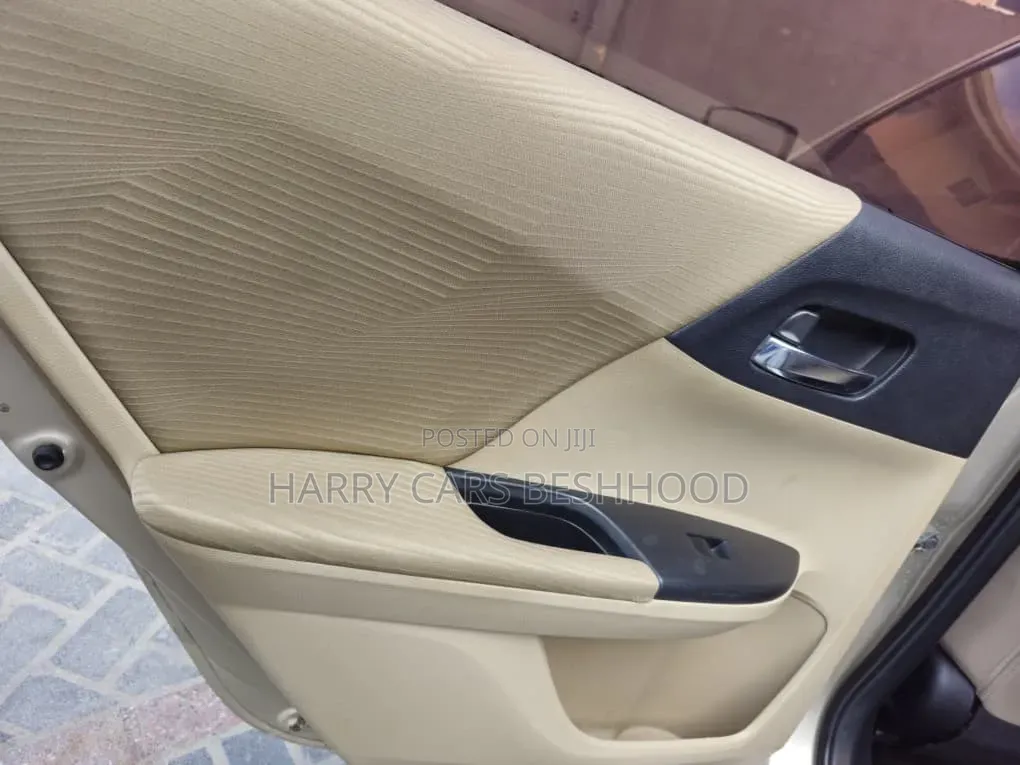 Honda Accord 2014 Gold