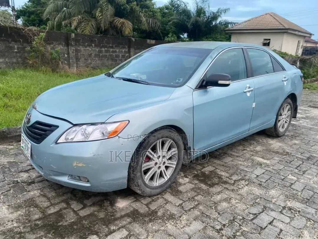 Toyota Camry 2008 Blue