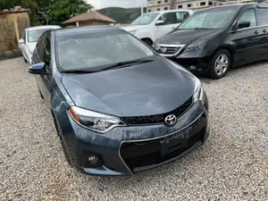 Toyota Corolla S 4dr Sedan (1.8L 4cyl CVT) 2015 Gray