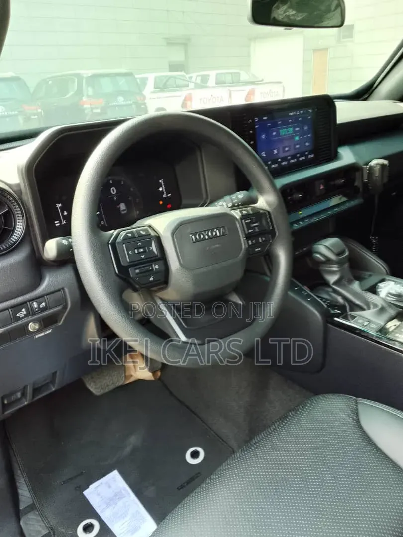 New Toyota Land Cruiser Prado 2025 Black