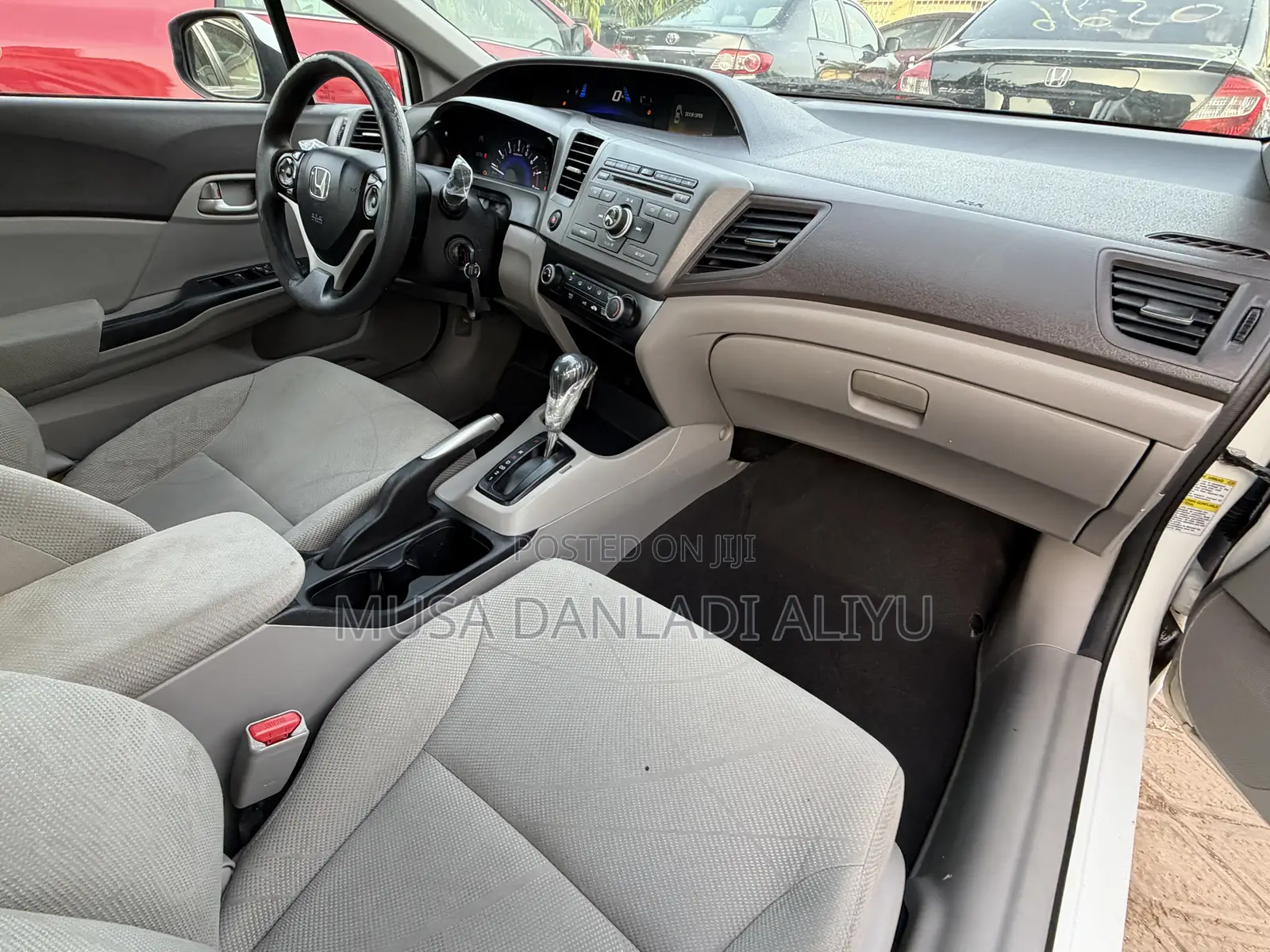 Honda Civic LX Sedan Automatic 2012 White