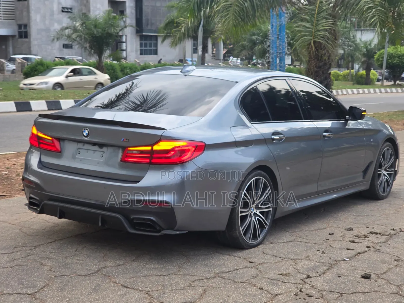 BMW M5 Base AWD 2018 Gray