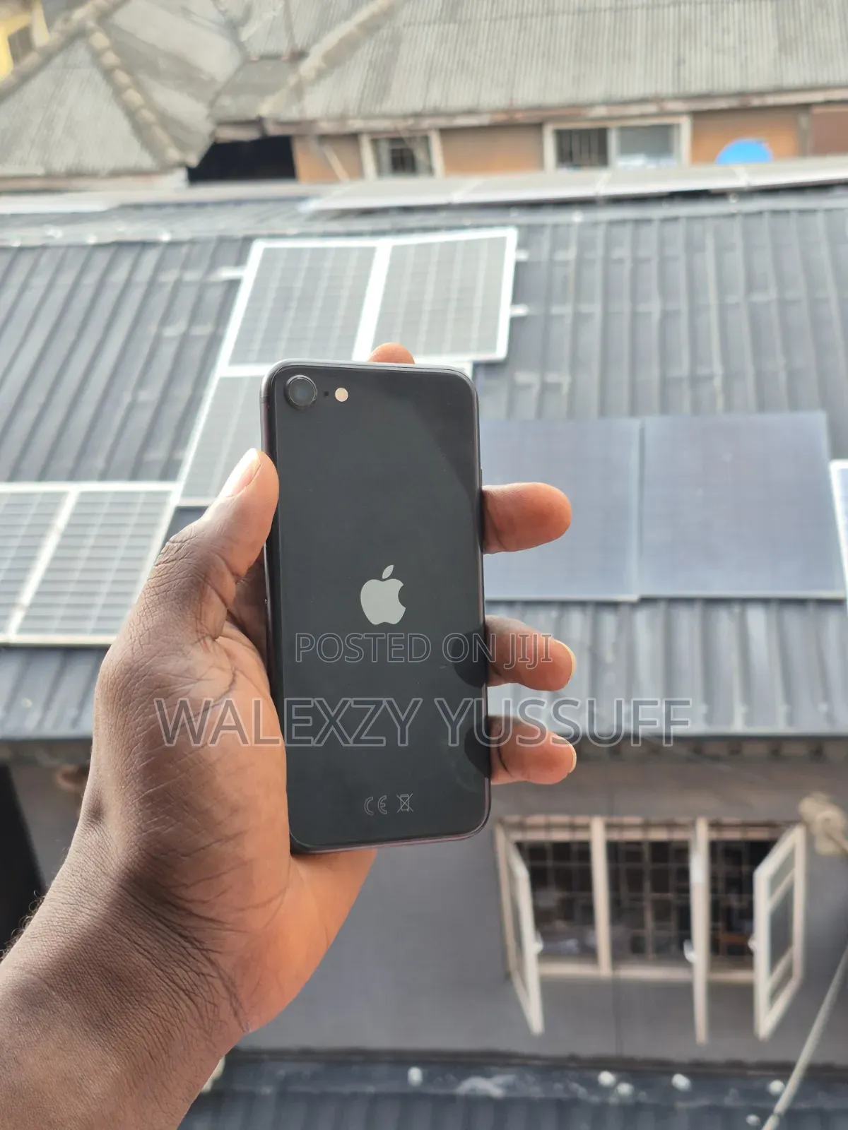 Apple iPhone SE (2020) 64 GB Black