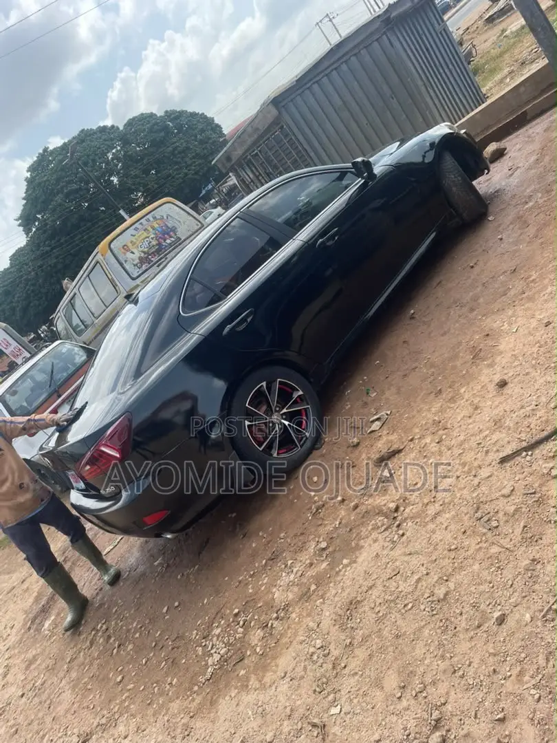 Lexus IS 2010 Black