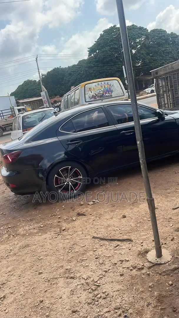 Lexus IS 2010 Black