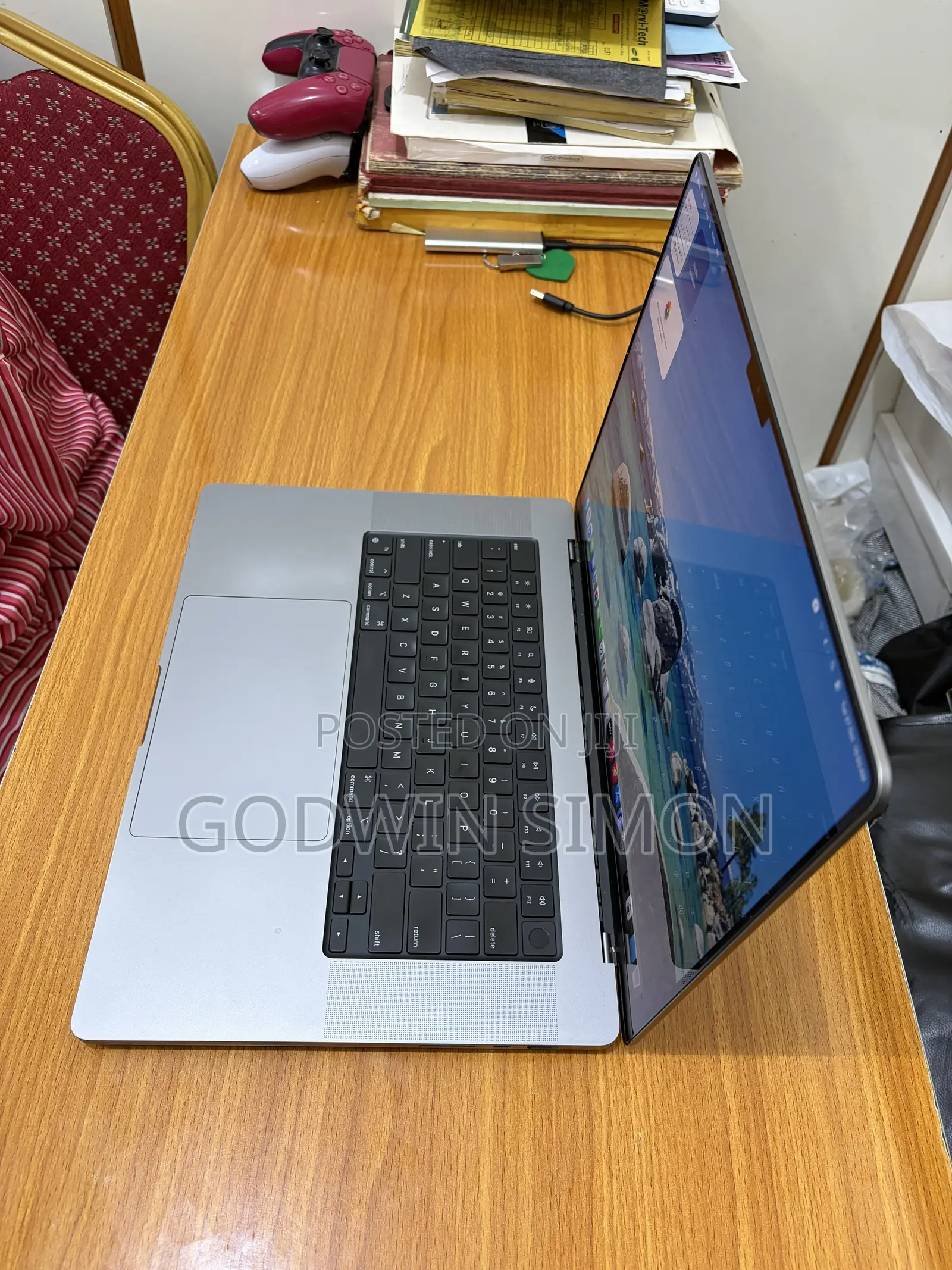 Laptop Apple MacBook Pro 2021 M1 32GB Apple M1 Max SSD 1T