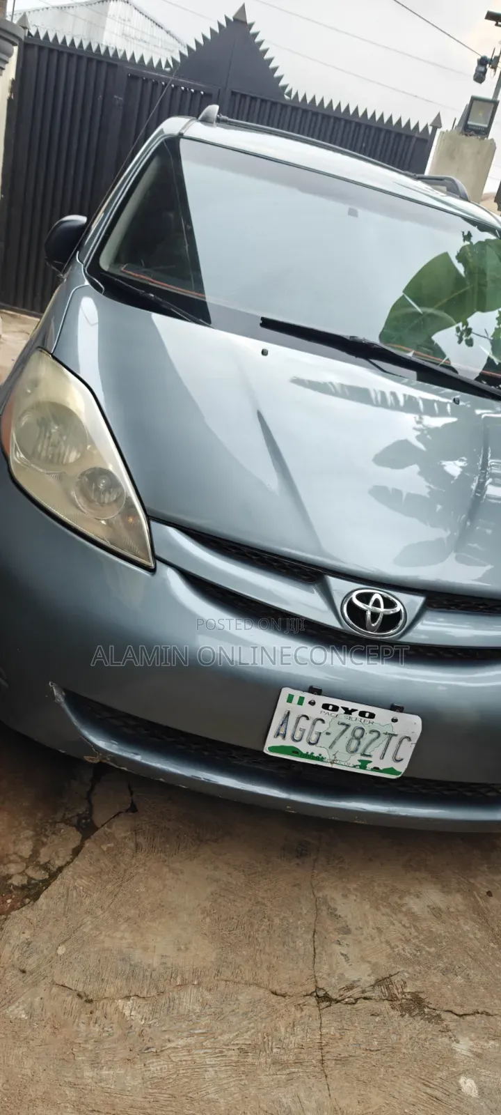 Toyota Sienna LE AWD 2006 Gray