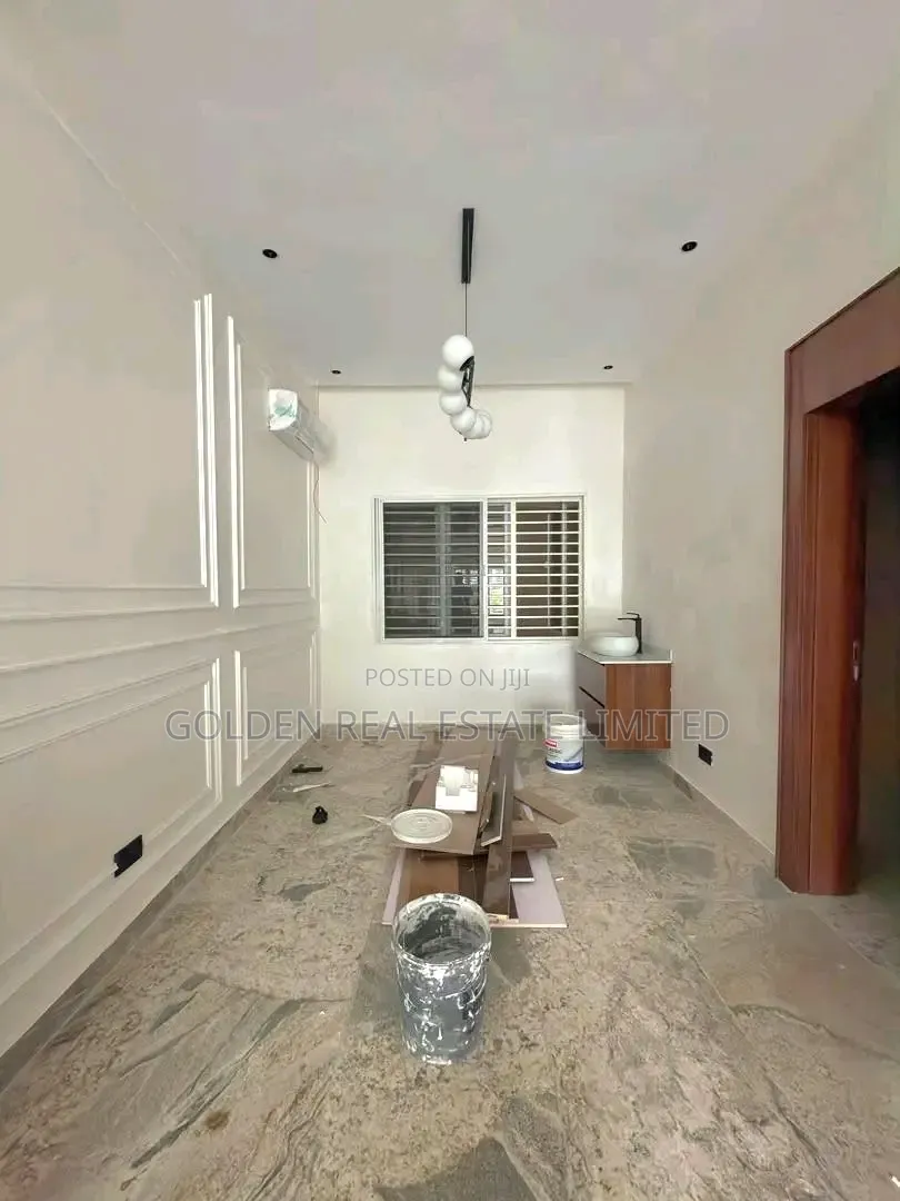 5bdrm Duplex in Katampe Extension for rent