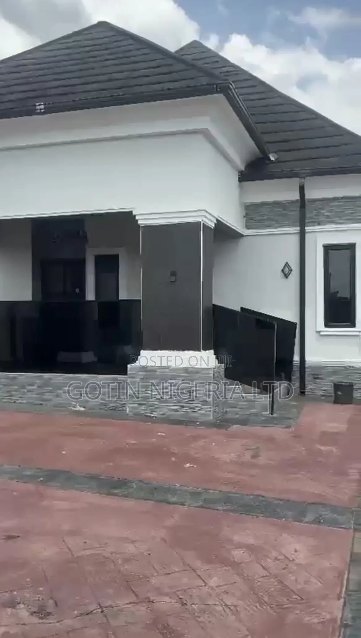 4bdrm Bungalow in Benin City for sale