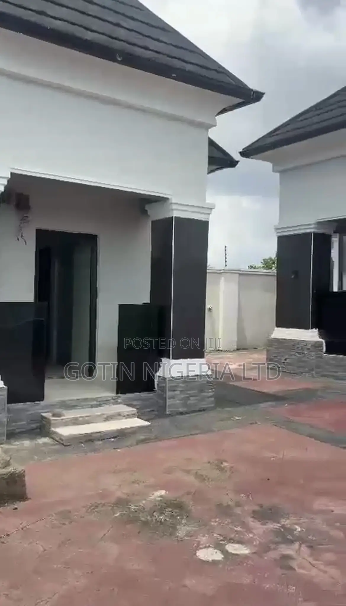 4bdrm Bungalow in Benin City for sale