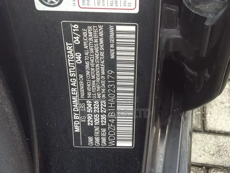 Mercedes-Benz E300 2016 Black
