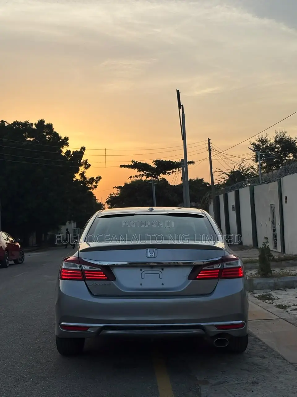 Honda Accord EX-L 4dr Sedan FWD (2.4L 4cyl 2A) 2016 Silver