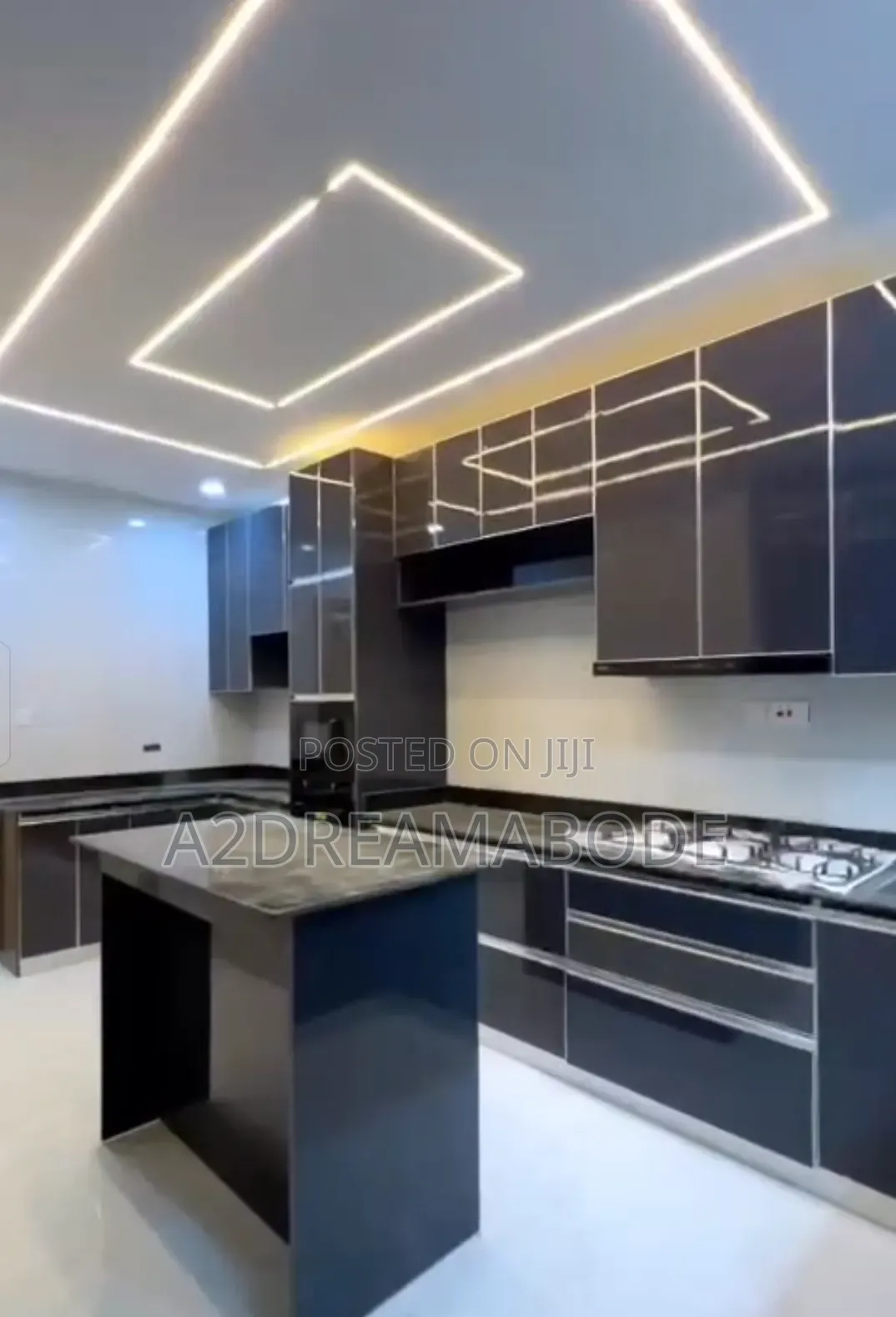 5bdrm Duplex in Adeniyi Jones for sale