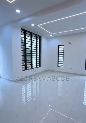5bdrm Duplex in Adeniyi Jones for sale