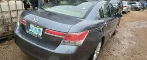 Honda Accord 2.0 Sedan 2012 Gray