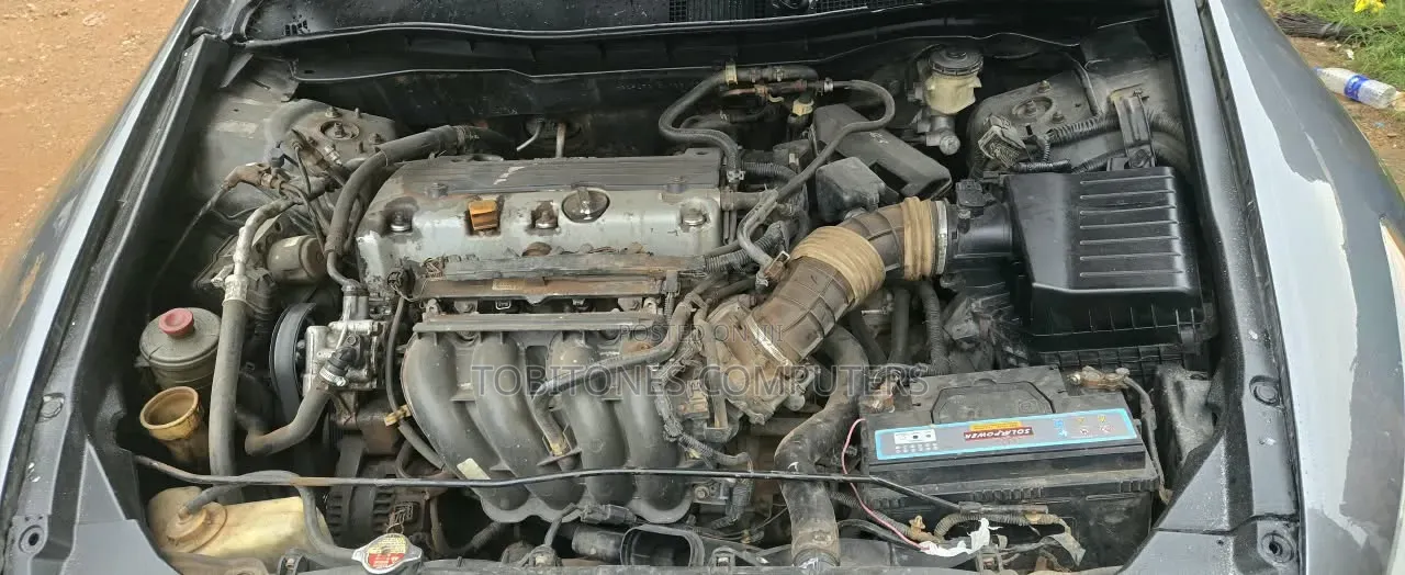 Honda Accord 2.0 Sedan 2012 Gray