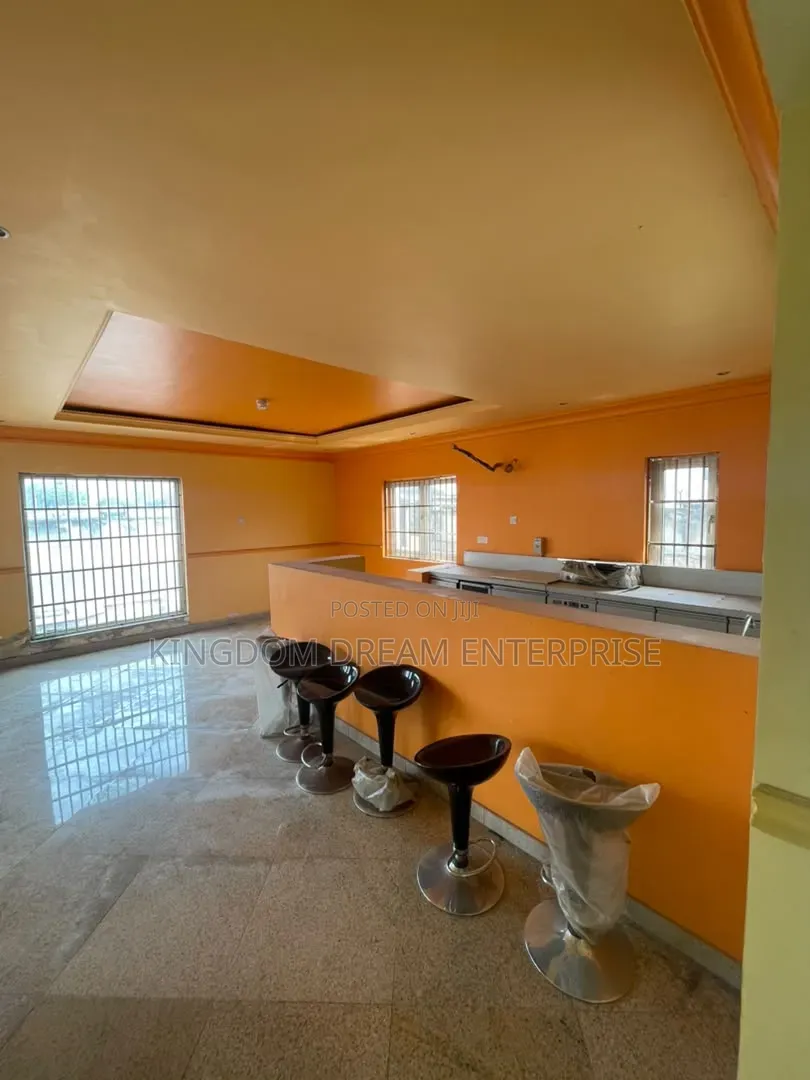 For Sale 27 Rooms Hotel Victoria Island Lagos