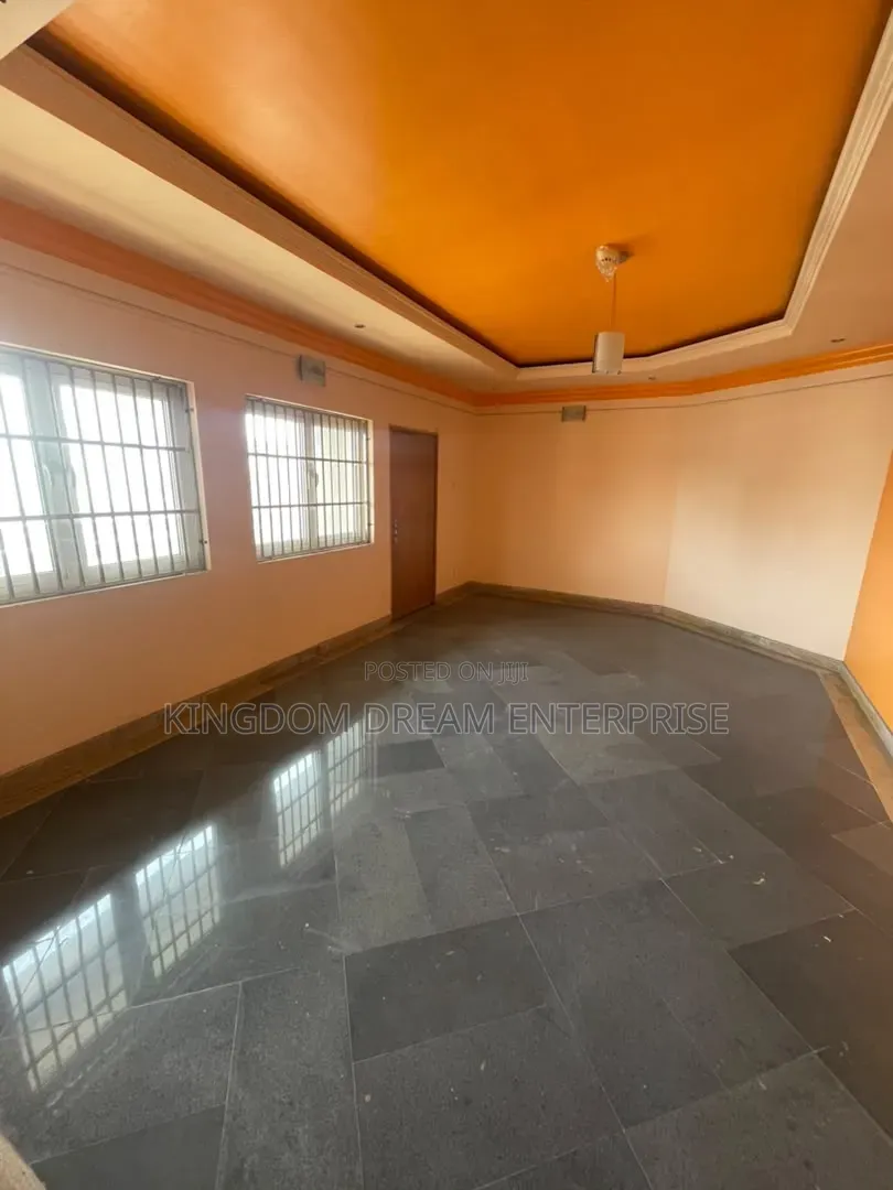 For Sale 27 Rooms Hotel Victoria Island Lagos