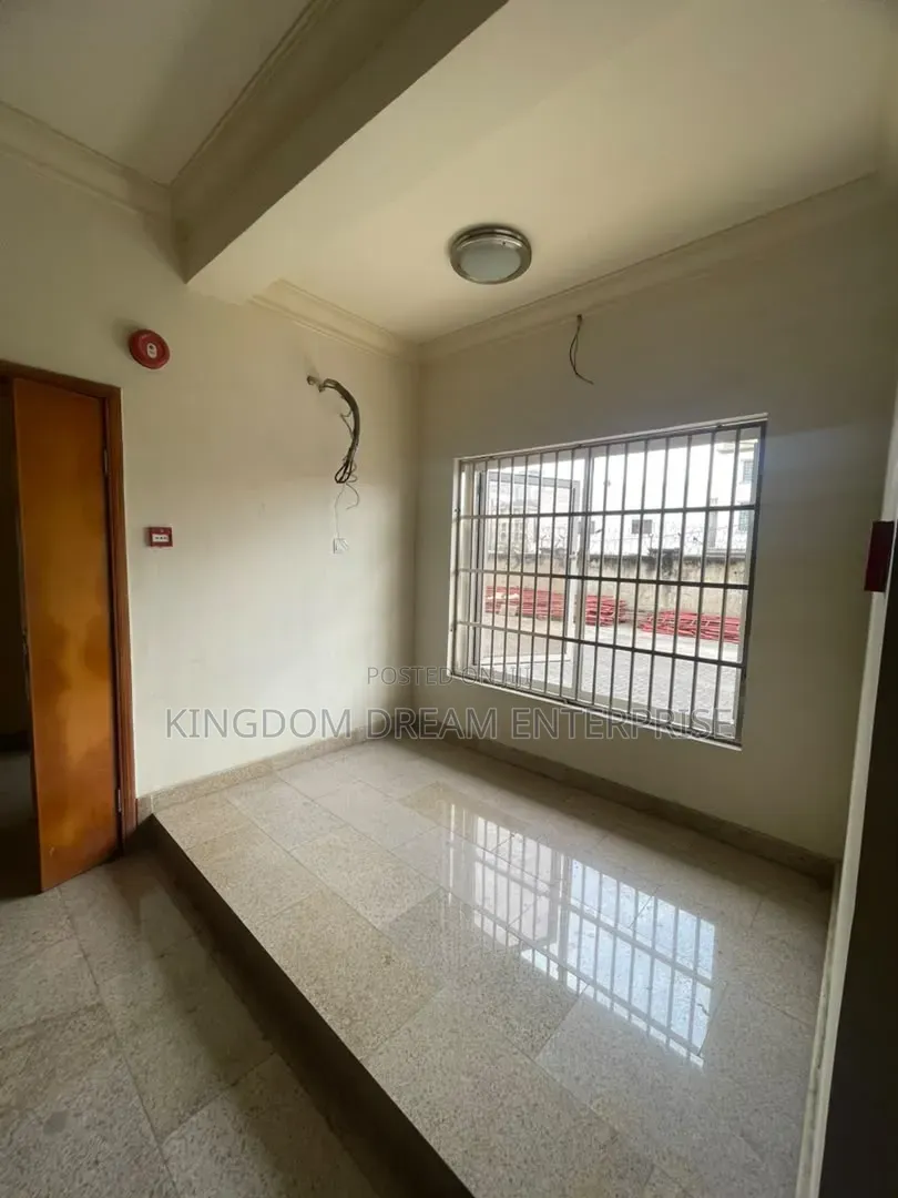For Sale 27 Rooms Hotel Victoria Island Lagos