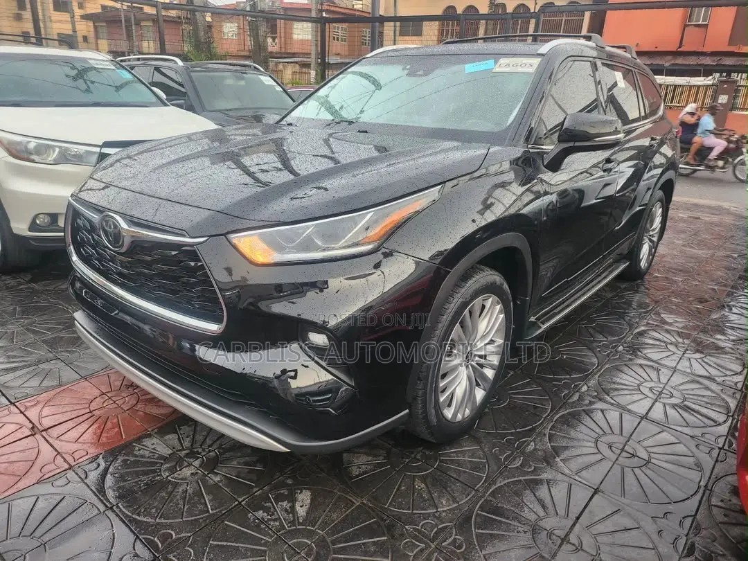 Toyota Highlander Platinum 2021 Gray