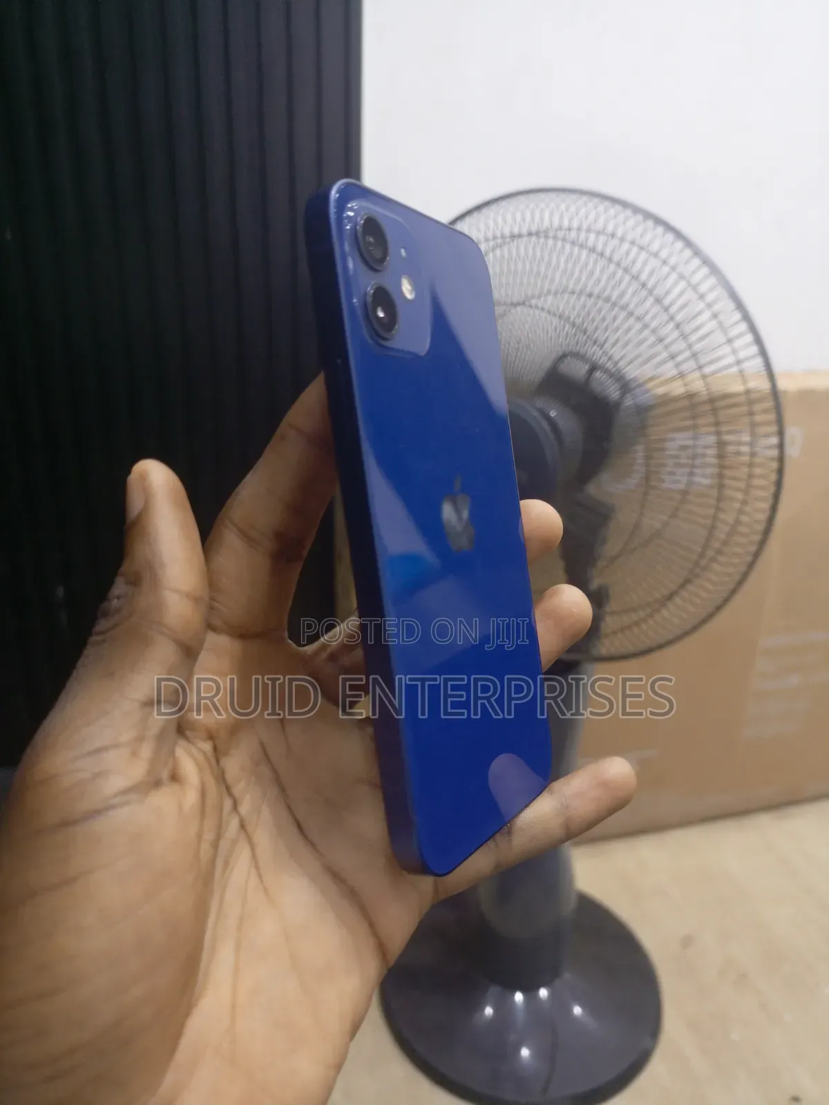 Apple iPhone 12 64 GB Blue