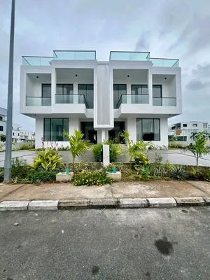 5bdrm Duplex in Ikate for sale