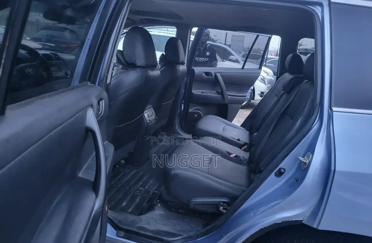 Toyota Highlander Hybrid Limited 2010 Blue