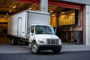 Covered Truck for Intercity Cargo