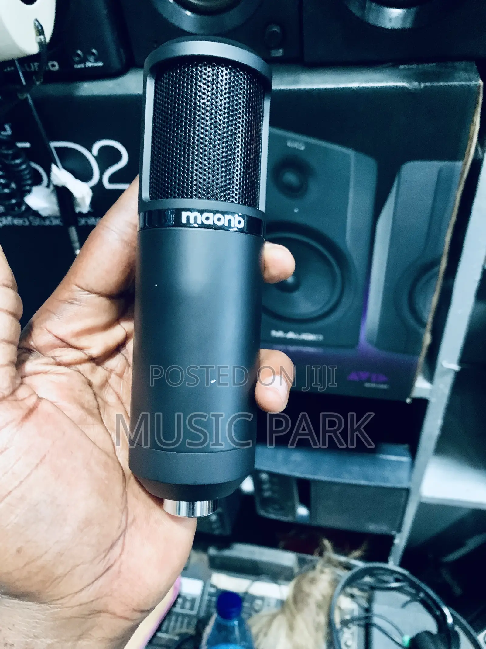 Title: Clean UK Used Maono PM320 Studio Condenser XLR Microphone