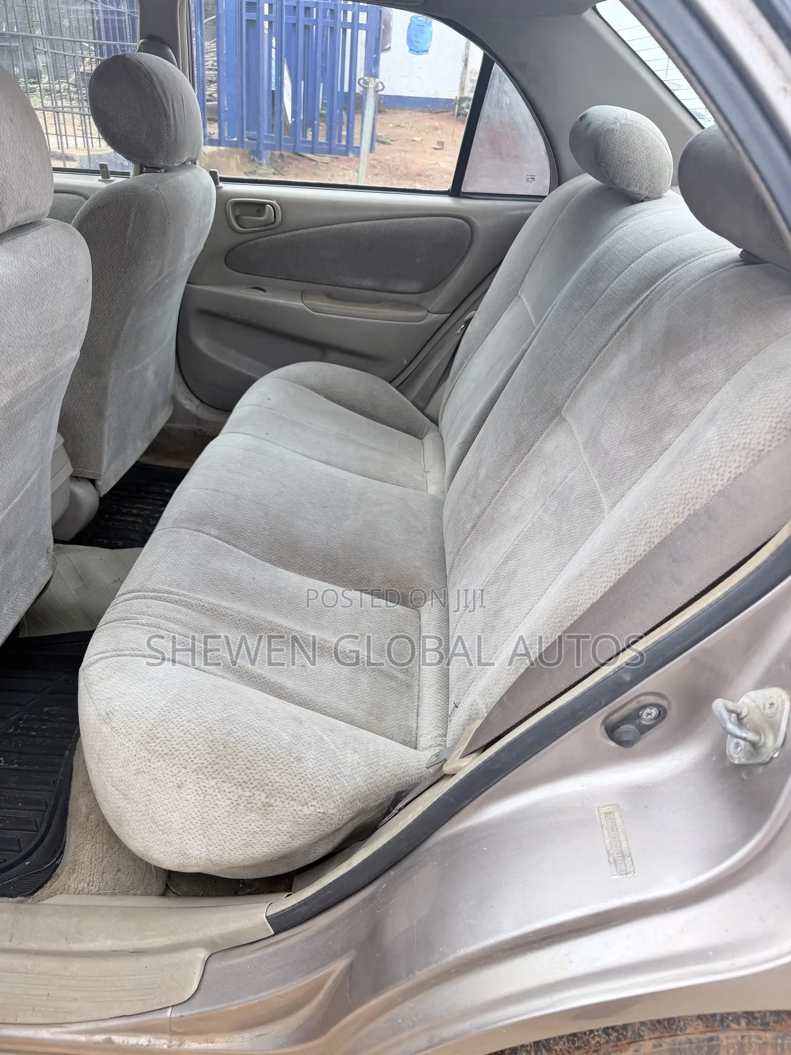 Toyota Corolla 2001 Gold