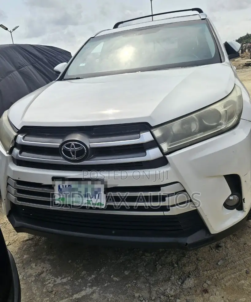 Toyota Highlander Limited Platinum V6 4x2 (3.5L 6cyl 6A) 2016 White
