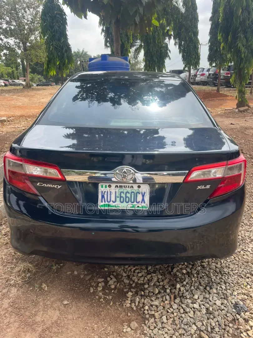 Toyota Camry L 4dr Sedan (2.5L 4cyl 6A) 2014 Black