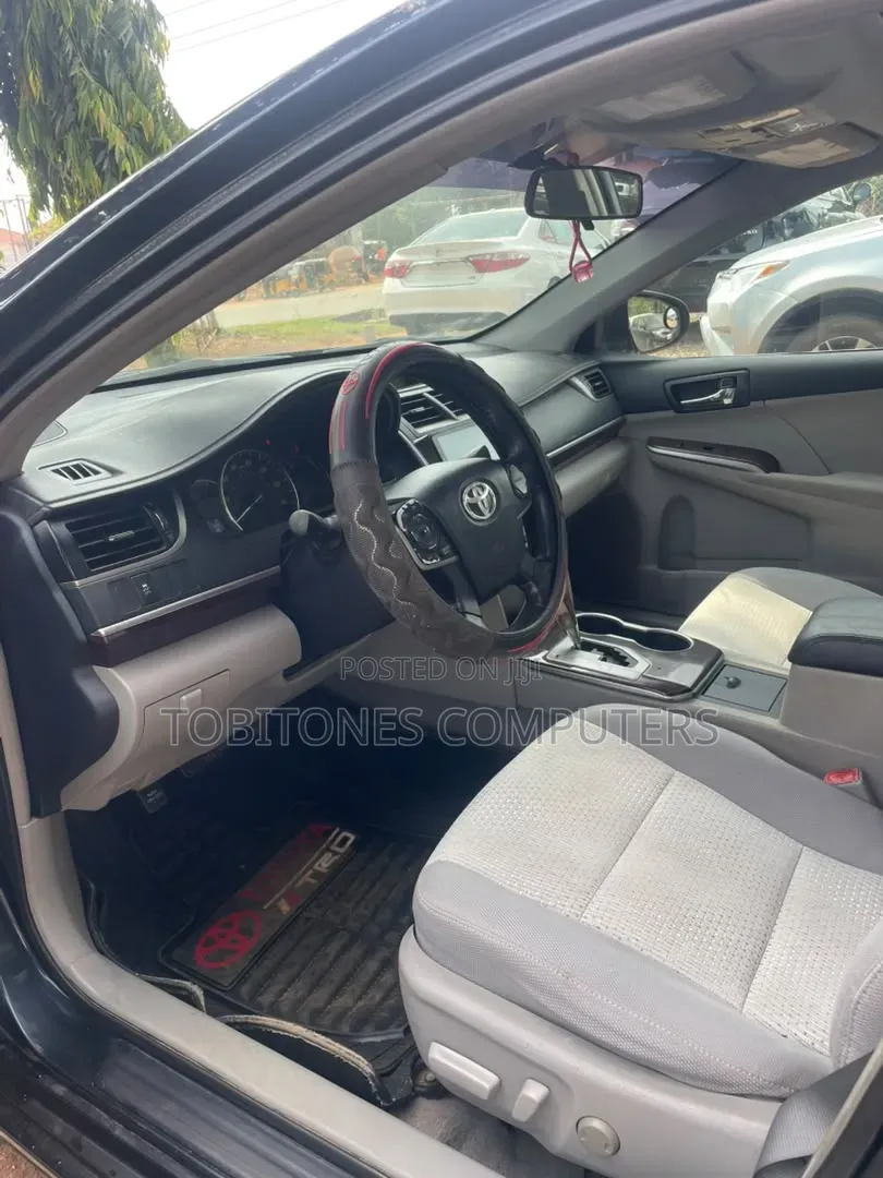 Toyota Camry L 4dr Sedan (2.5L 4cyl 6A) 2014 Black