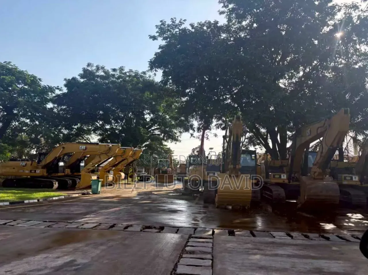 Crawler Excavators Feature Standard Heavy-Duty Booms, Tracks,