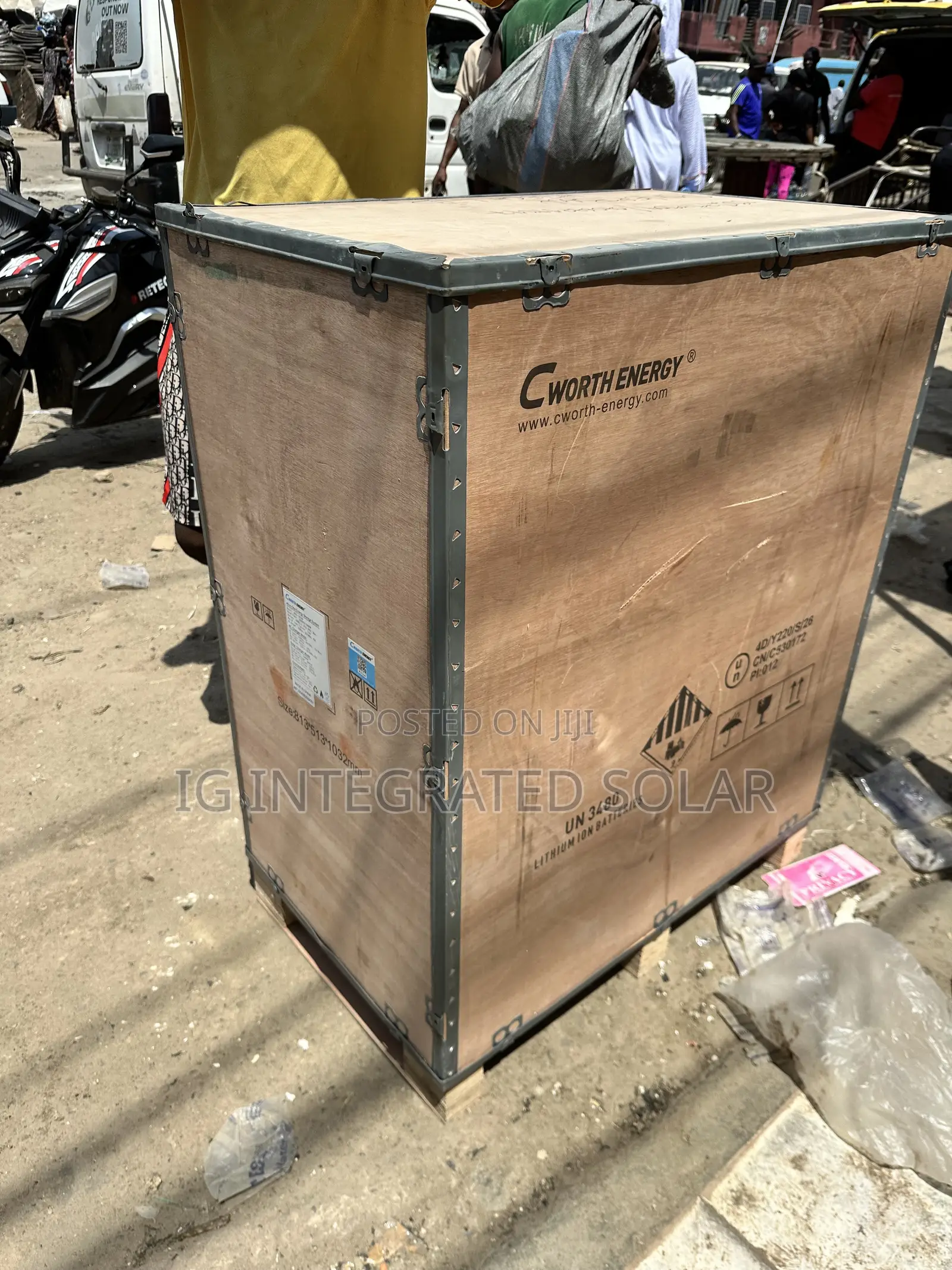 16kwh Lithium Battery With 10kva Cworth All in One Solar Generator