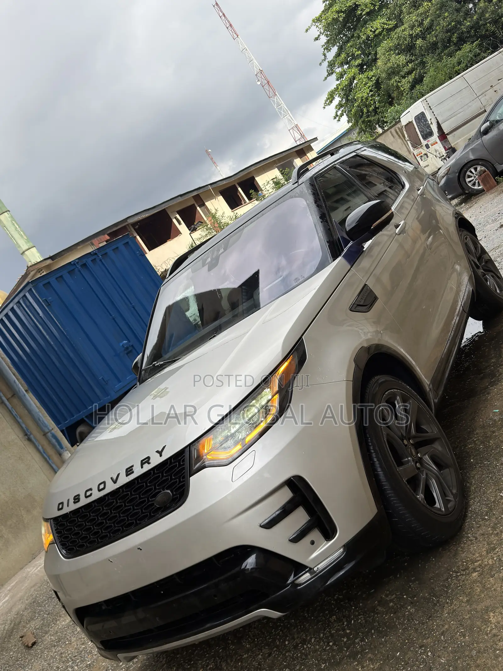 Land Rover Discovery HSE Luxury 4x4 2017 Silver