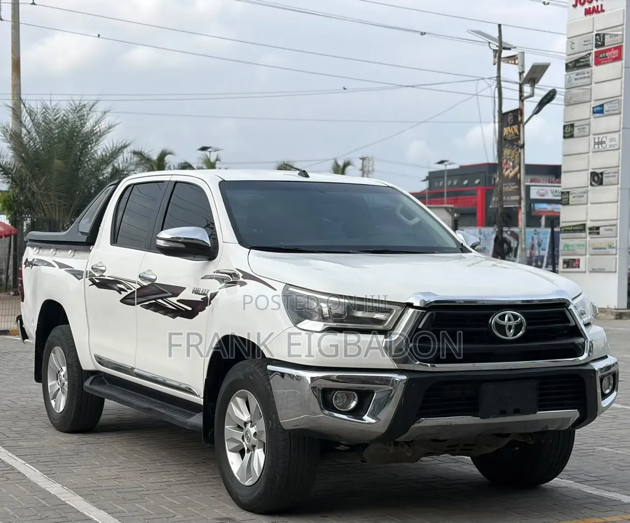 Toyota Hilux Revo Double Cab Petrol 2.7 AWD 2020 White