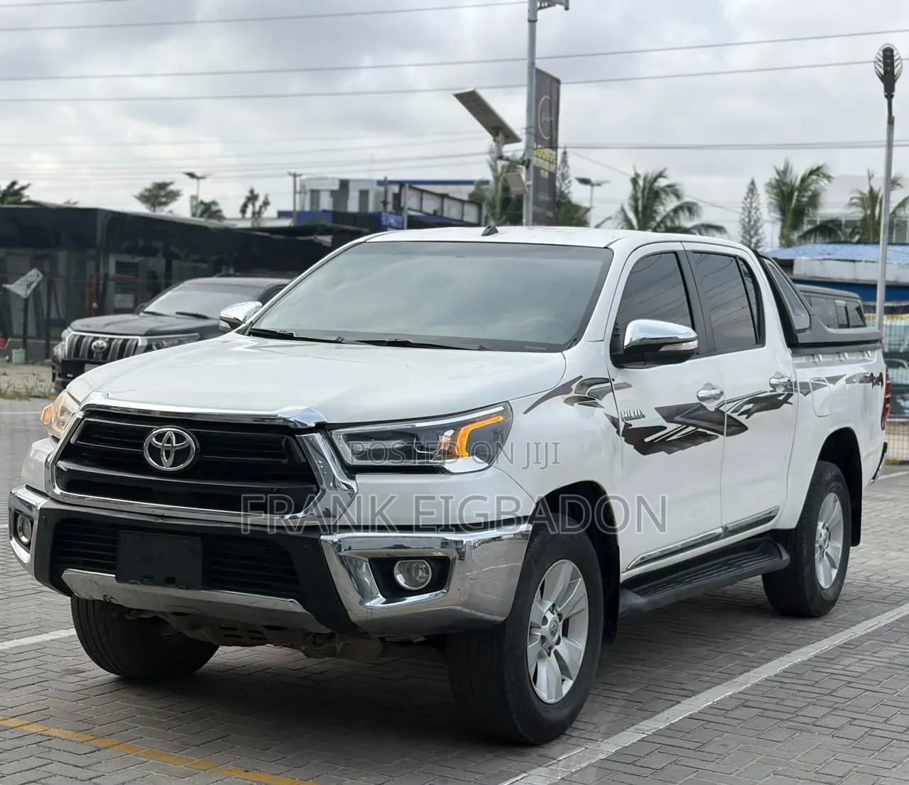 Toyota Hilux Revo Double Cab Petrol 2.7 AWD 2020 White