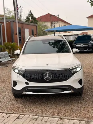 New Mercedes-Benz EQB 250 FWD 2024 White