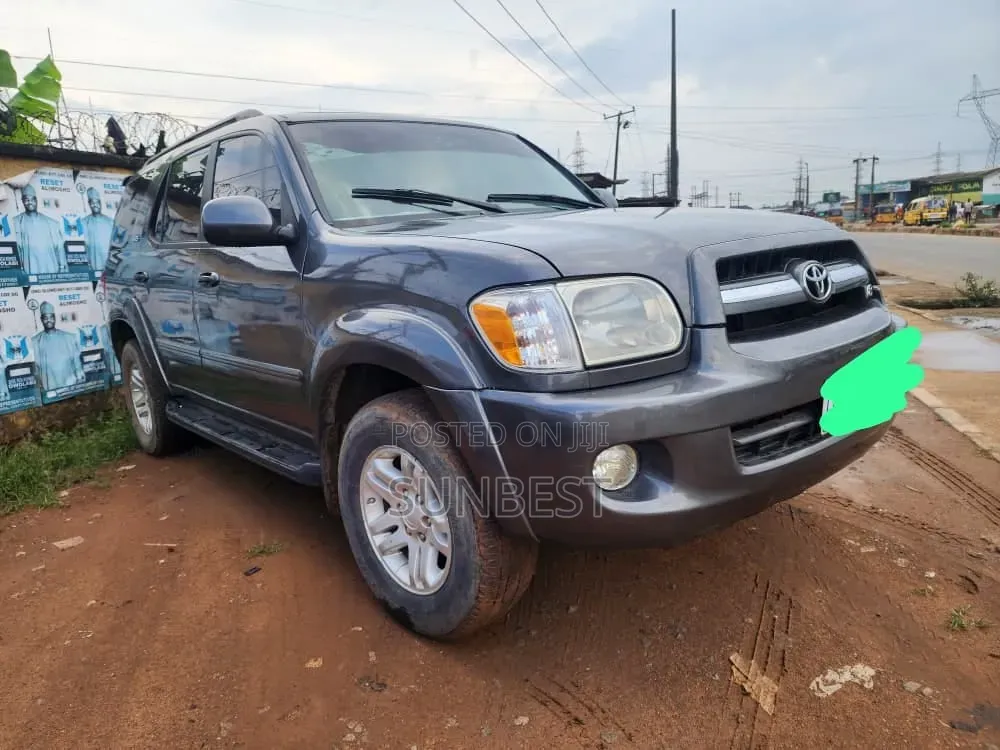 Toyota Sequoia Limited 4dr SUV (4.7L 8cyl 5A) 2006 Gray
