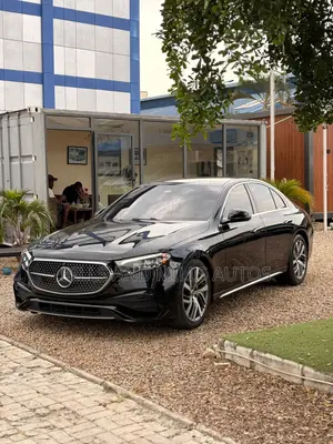 Mercedes-Benz E350 2025 Black