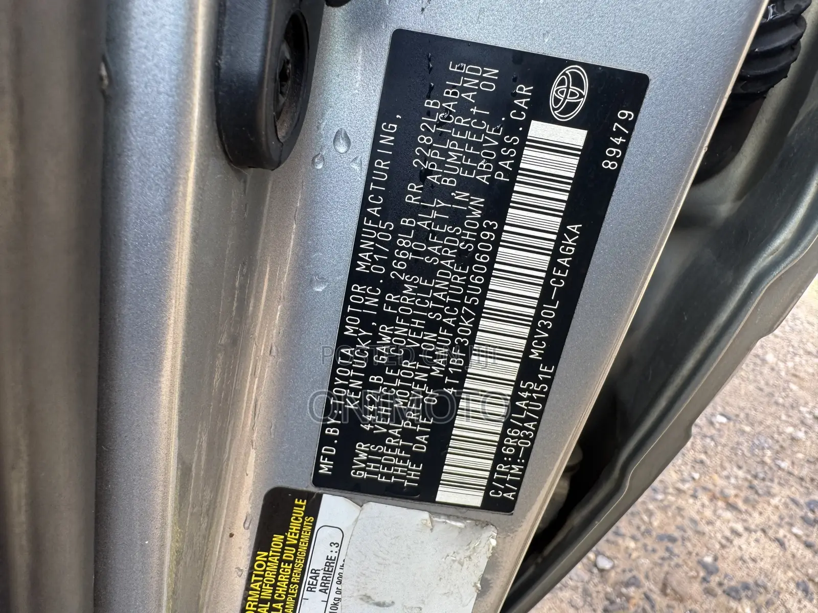 Toyota Camry XLE V6 4dr Sedan (3.0L 6cyl 5A) 2005