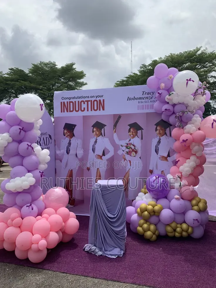 Graduation Ceremony Balloon Decoration